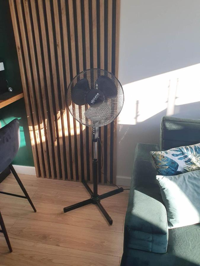 Apartament 3 Pokojowy Lub Pokoj W Mieszkaniu W Nowym Bloku Varsovia Exterior foto